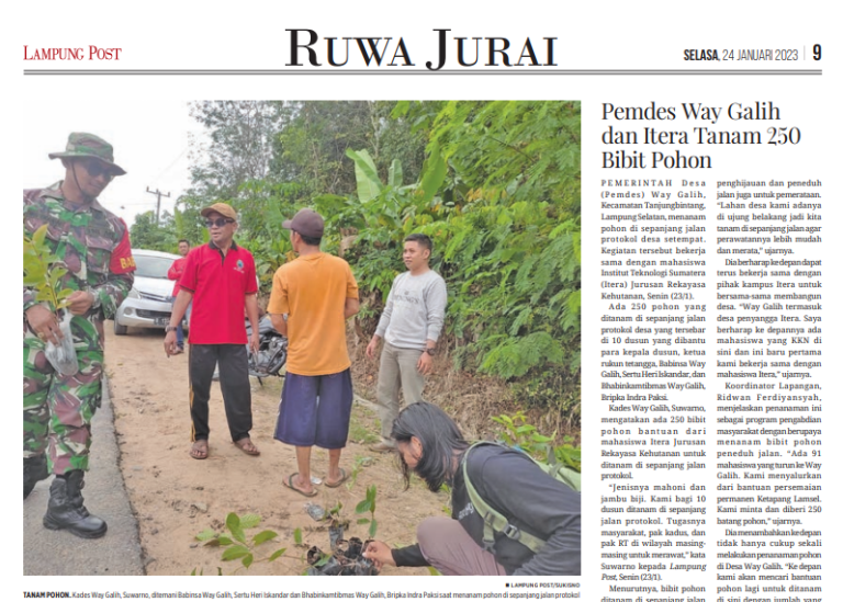 Read more about the article Penanaman Pohon oleh Mahasiswa Prodi Rekayasa Kehutanan Angkatan 3
