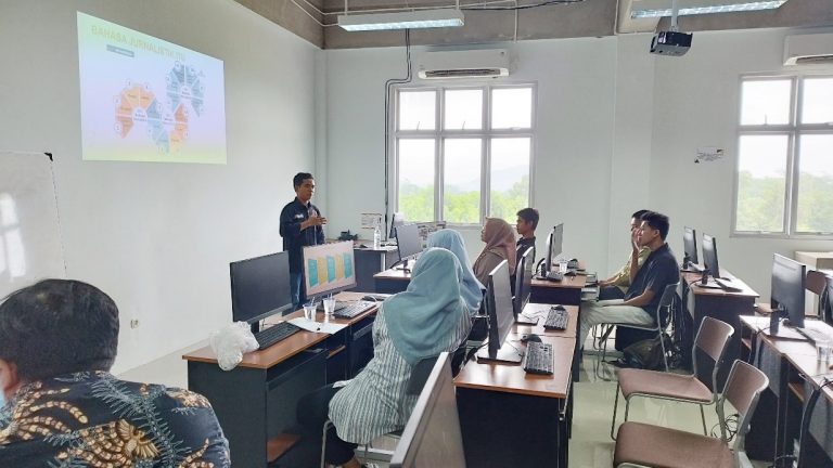 Read more about the article Kembangkan Skill dalam Mengelola Website dan Jurnalistik, Program Studi Rekayasa Kehutanan Institut Teknologi Sumatera Mengadakan Pelatihan Bagi Tim Humas Program Studi Rekayasa Kehutanan.