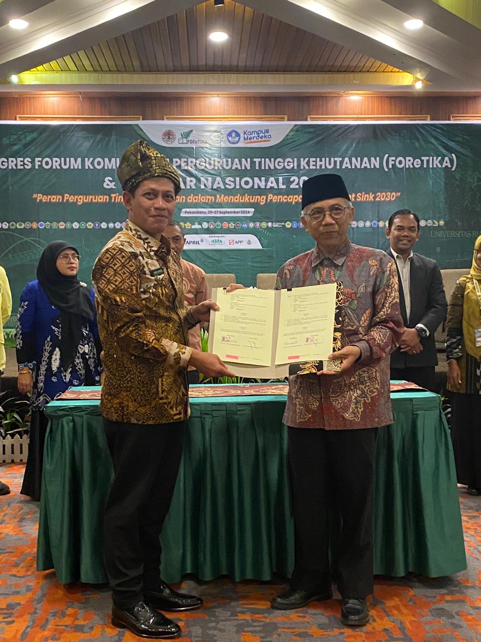 Read more about the article Prodi Rekayasa Kehutanan hadiri Kongres FOReTIKA sekaligus pendatanganan kerjasama antara Itera dan Dirjen Planologi KLHK