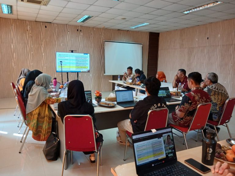 Prodi Rekayasa Kehutanan ITERA Perkuat Kurikulum dan Sinergi Stakeholder Kehutanan Lampung whatsapp image 2026 06 19 at 09.53.45